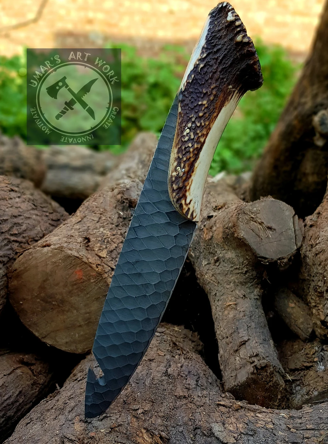 Beautiful Crown Stag handle knife Custom Handmade D2 Steel Hand Forged Antler knife Stag Horn Handle Full Tang Hunting Knife with Sheath