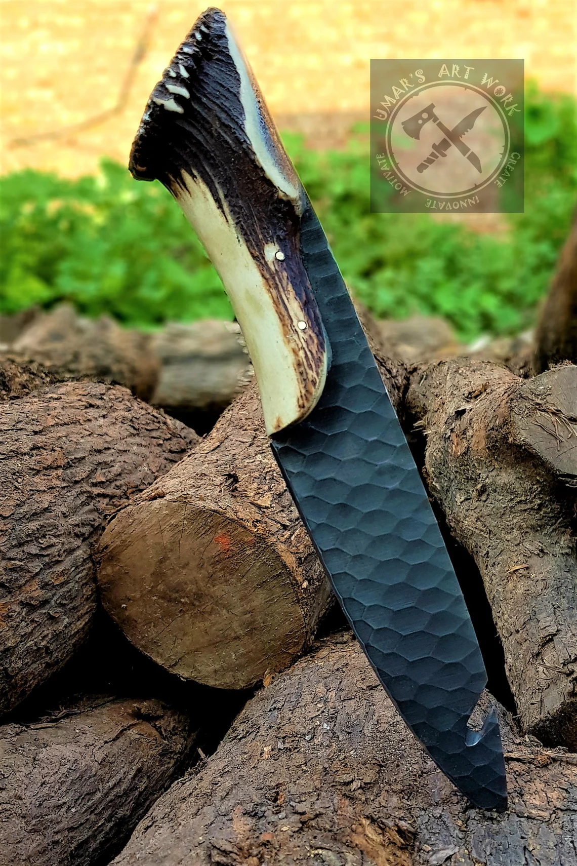 Beautiful Crown Stag handle knife Custom Handmade D2 Steel Hand Forged Antler knife Stag Horn Handle Full Tang Hunting Knife with Sheath