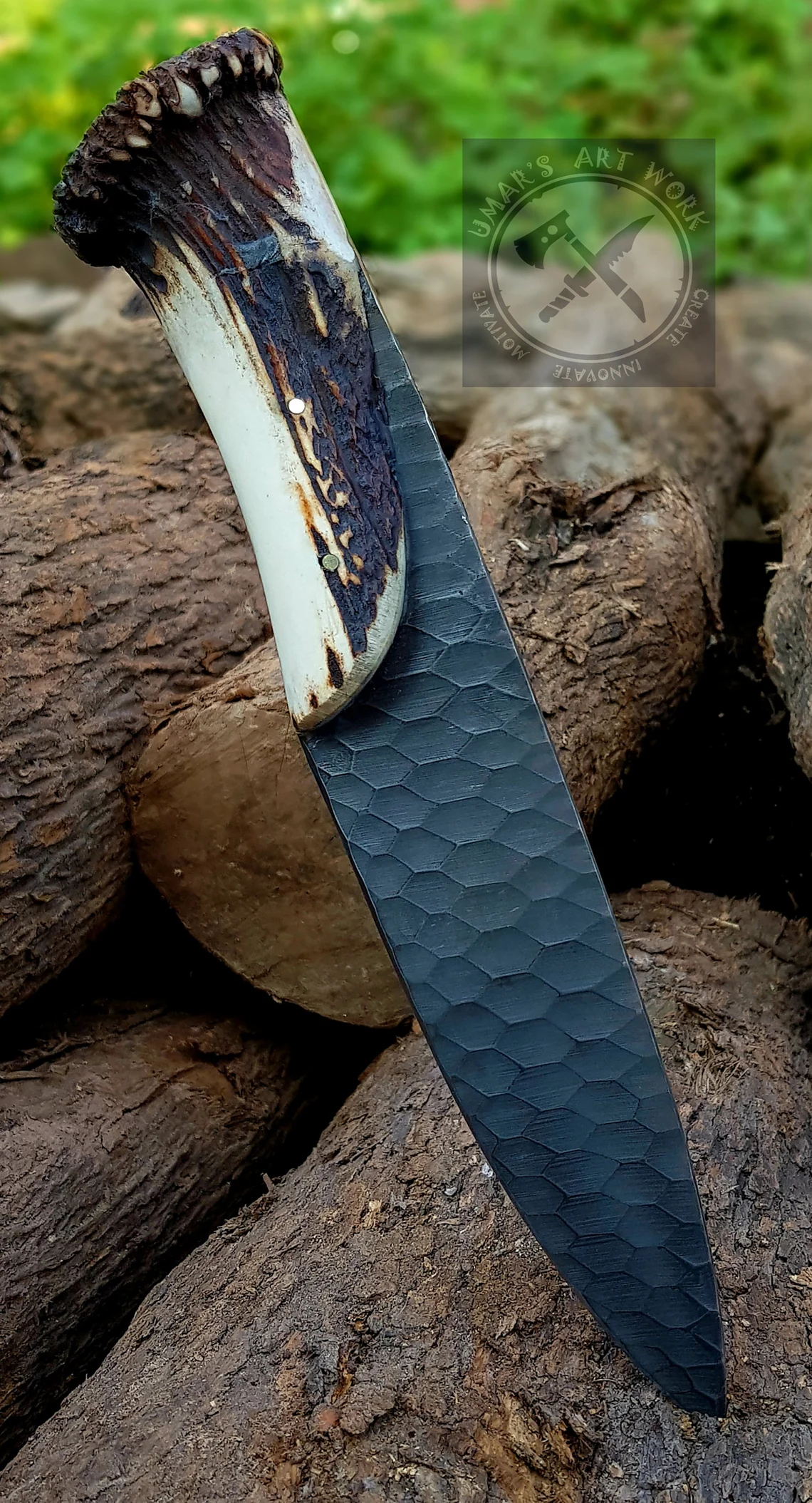 Beautiful Crown Stag handle knife Custom Handmade D2 Steel Hand Forged Antler knife Stag Horn Handle Full Tang Hunting Knife with Sheath