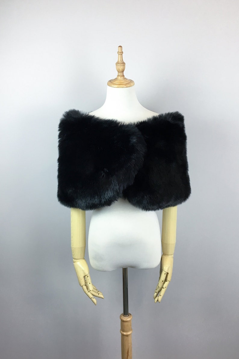 Black Faux fur bridal shawl, Wedding Fur, Wedding Fur Wrap, Bridal Faux Fur Stole Fur Shawl Cape (Serena Blk01)