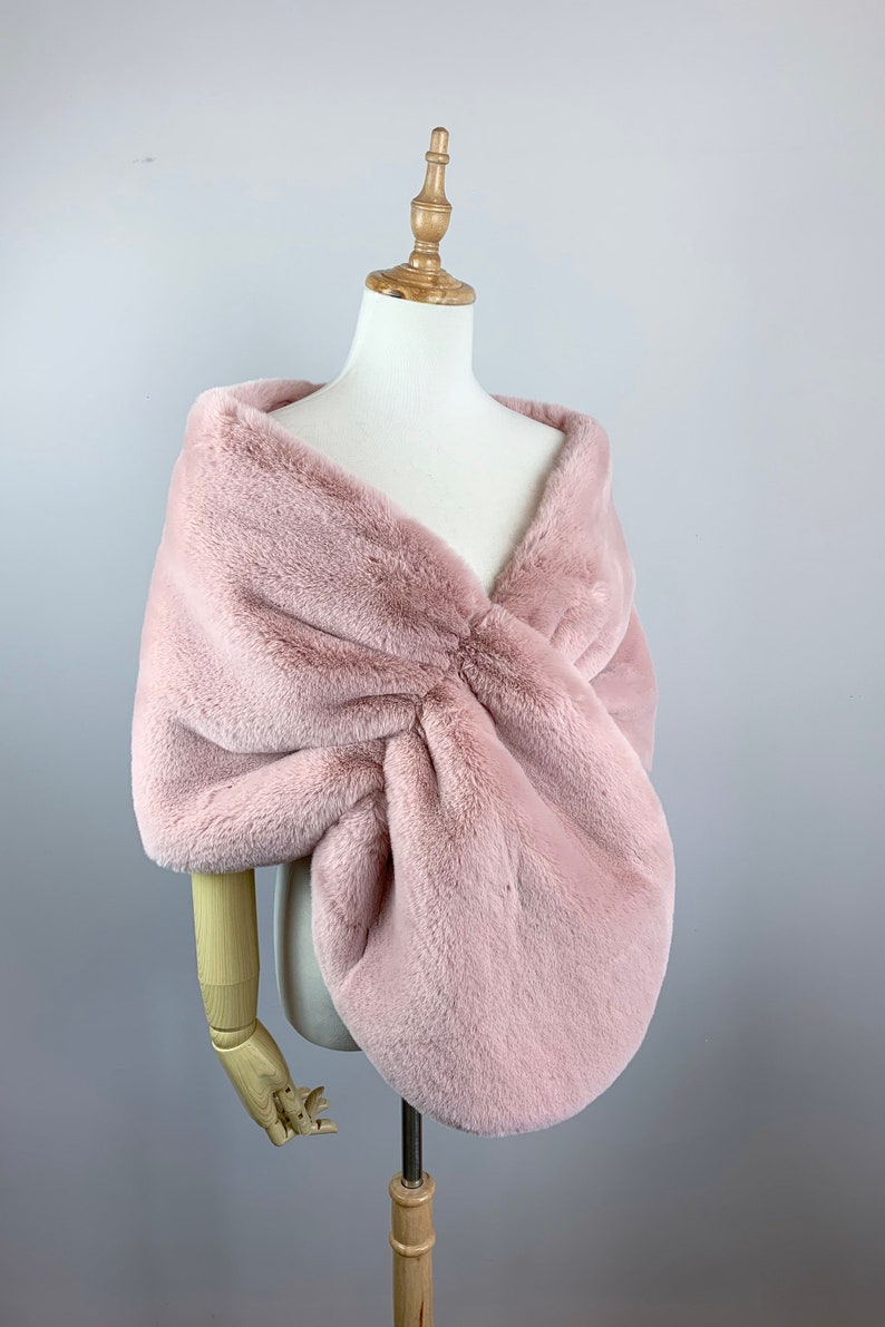 CLEARANCE Pink Faux fur bridal wrap, Bridal Faux Fur Stole Fur Shawl Cape, Bridesmaid Gift, Winter Wedding gift (Audrey Pin05 )