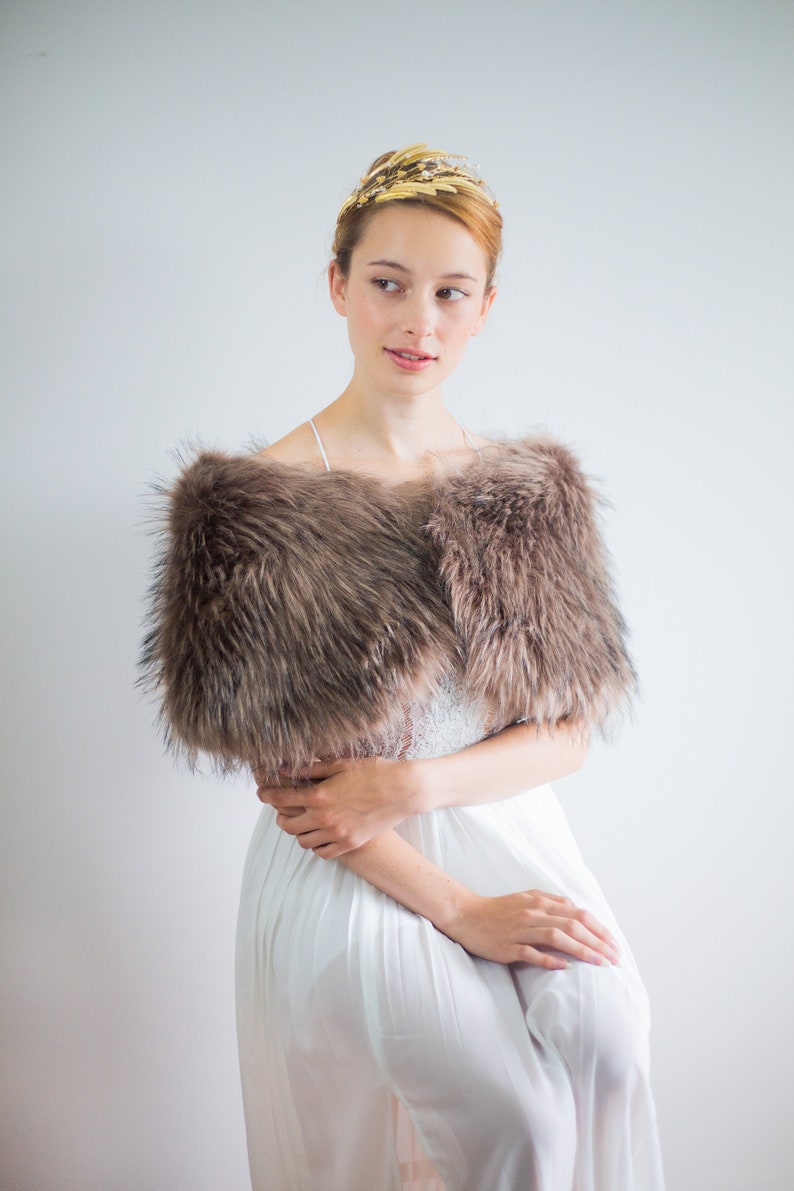 CLEARANCE Brown faux fur bridal wrap, Brown Fur Wrap, Bridal Faux Fur Stole Fur Shawl Cape, wedding faux fur wrap (Serena DBrw02)