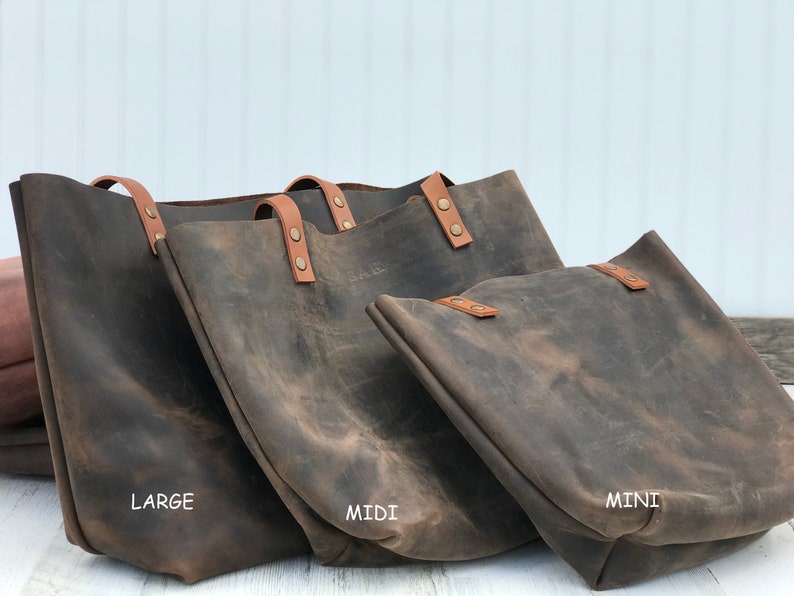 Classic Leather Tote, Everyday use tote bag, Laptop Work Student Bag, Personalized Leather Shoulder Bag, Mother’s Day Gift