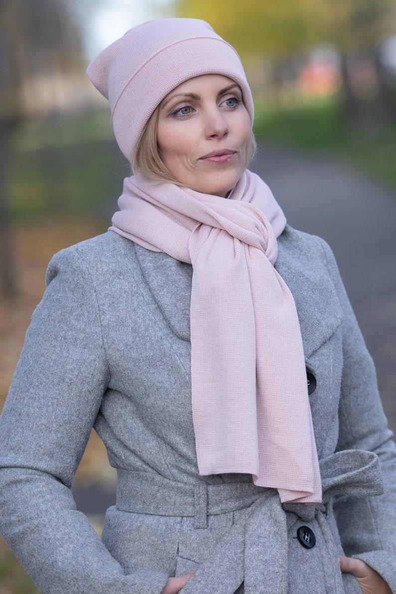 Hand-knitted Merino Set: Hat & XXL Scarf – Warm, Stylish and Unisex