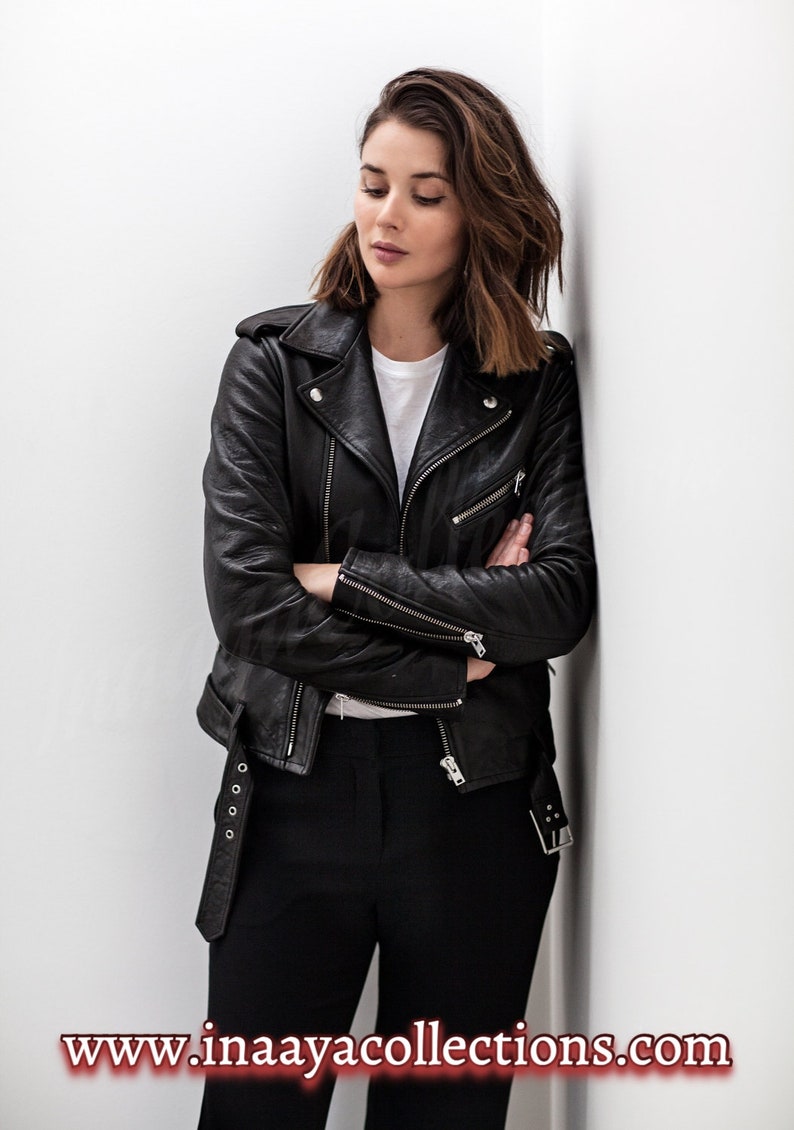 Woman black leather jacket made with 100% original lambskin leather