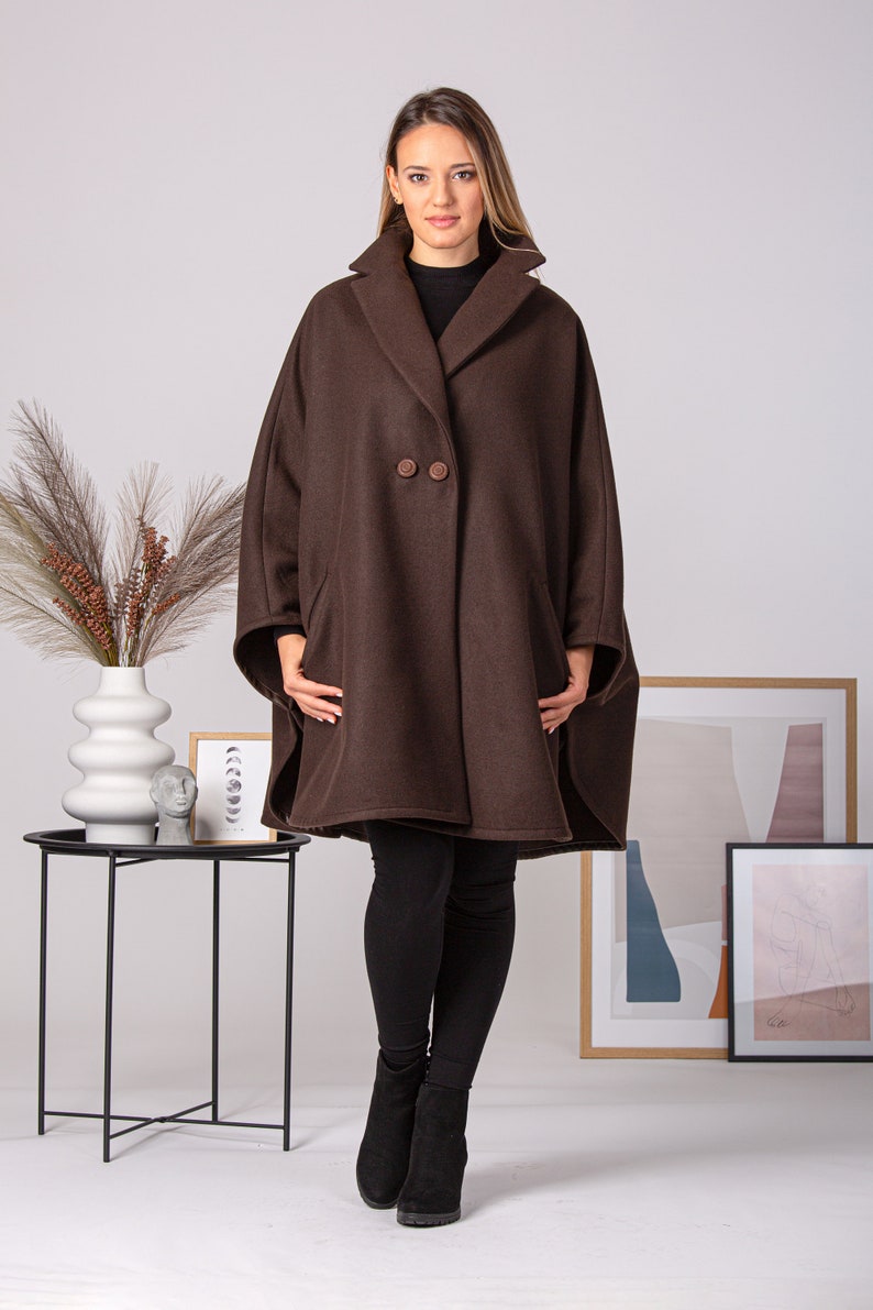 Winter Wool Cape Coat, Plus Size Poncho Jacket Coat, Oversized Cape with Buttons, Swing Cloak Coat, Wool Walking Cape, Ladies Short Cape