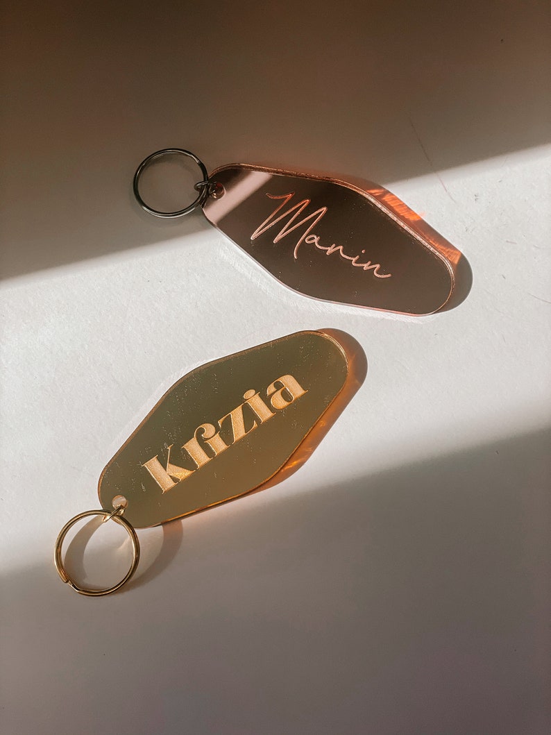 Personalized Keychain | Custom Name Mirror Keychain | Retro Motel Keychain | Engraved Gifts | Trendy Keychains | Bridesmaids Gifts | Gold