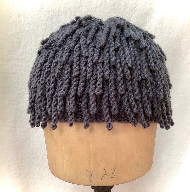 NUDU / Dreadlocks beanie. Dark Gray