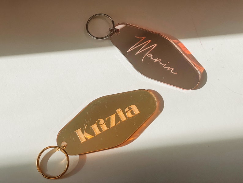 Personalized Keychain | Custom Name Mirror Keychain | Retro Motel Keychain | Engraved Gifts | Trendy Keychains | Bridesmaids Gifts | Gold