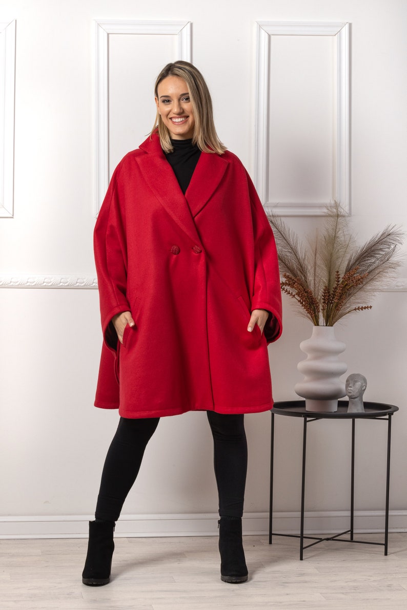 Winter Wool Cape Coat, Plus Size Poncho Jacket Coat, Oversized Cape with Buttons, Swing Cloak Coat, Wool Walking Cape, Ladies Short Cape