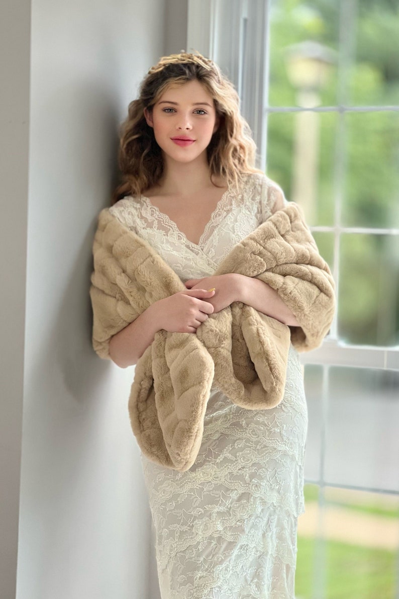 Beige Faux Fur Bridal Wrap, Wedding Fur Shawl, Fur Wrap, Bridal Faux Fur Stole, Cape (Jenny Brw04/Ivy04)