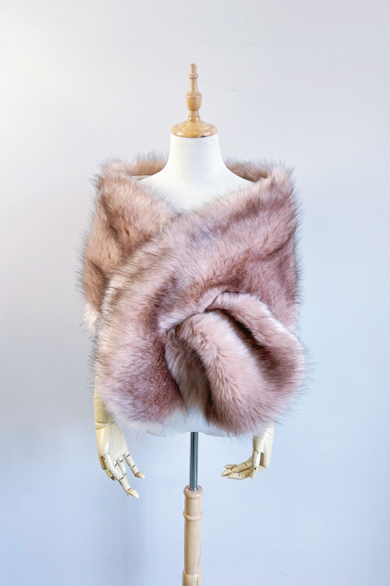 Pink with Black Tips Fur bridal wrap, Dusty Rose Wedding Fur, Bridal Fur, Fur Wrap, Bridal Faux Fur Stole Fur Shawl Cape (Lilian Pin03)