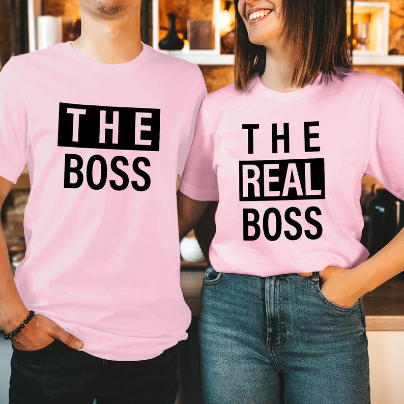 TSHIRT (1665) The Boss & The Real Boss Valentine's Day Couple T-Shirt Funny Valentines Lovers Husband Wife Men Women Matching Gift T Shirt