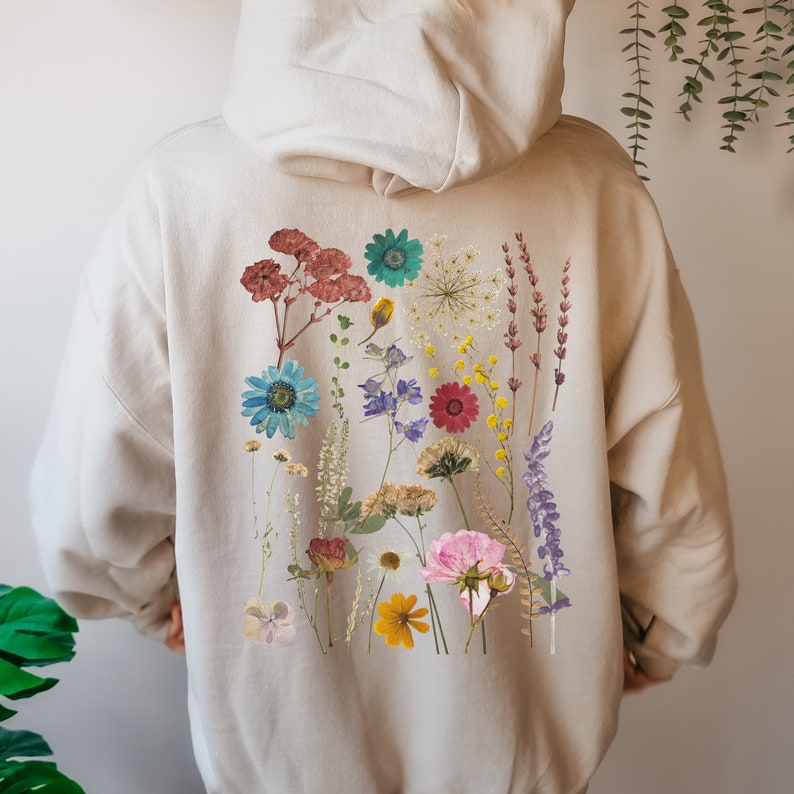 Vintage Pressed Pressed Flowers Hoodie, Girls Floral Hoodie, Oversized Sweatshirt, Cute Flower Shirt, Wildflower Hoodie, Trendy Hoodie