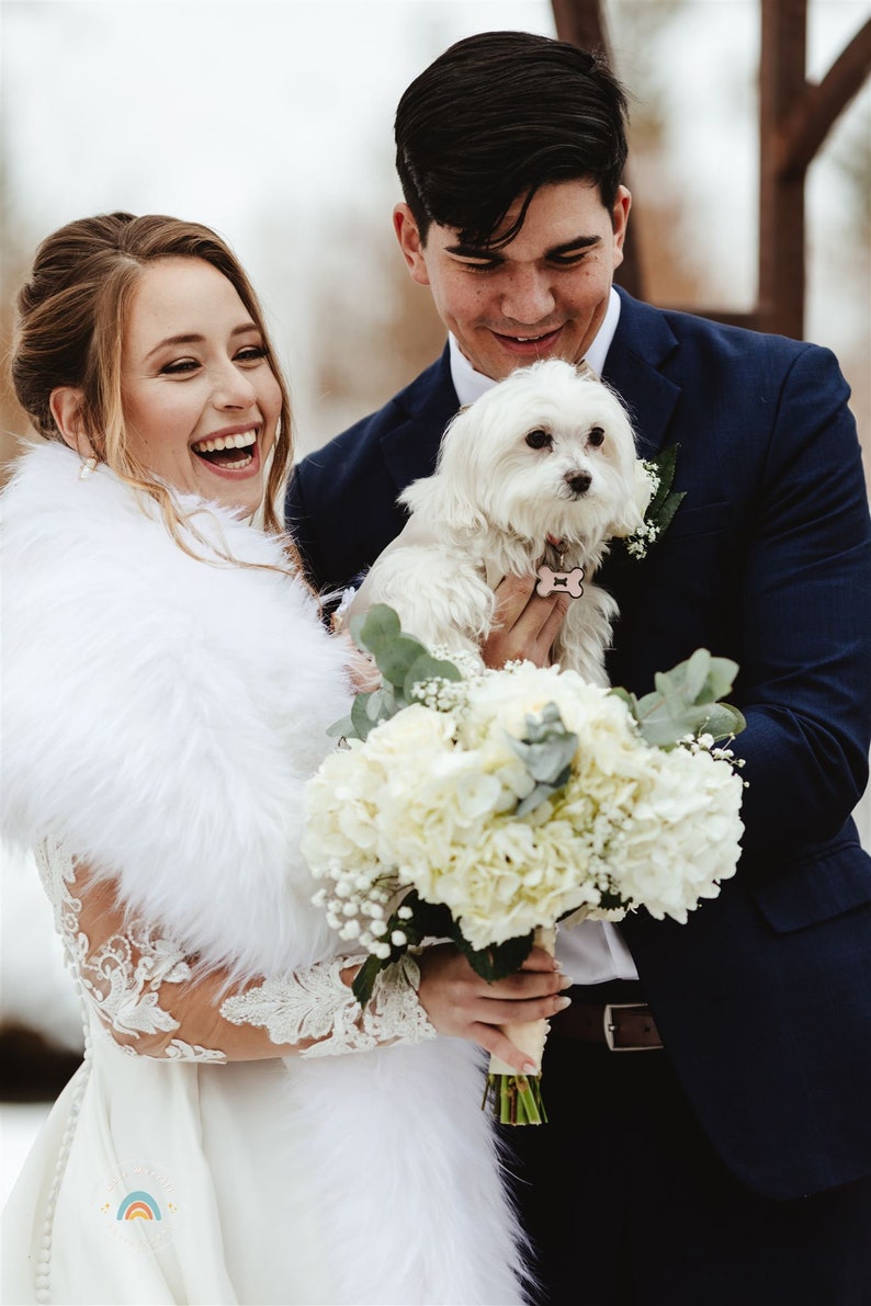 Ivory / White Faux Fur Bridal Shawl, Winter Wedding Fur Stole Wrap, Winter Wedding Shawl, Faux Fur Shawl, Bridal Coverup (Lilian Wht03)