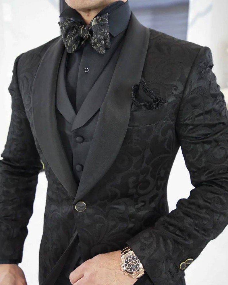 Menista Jacquard Three Piece Tuxedo Black Printed Mens Suit for Wedding, Engagement, Prom, Groom wear and Groomsmen Suits