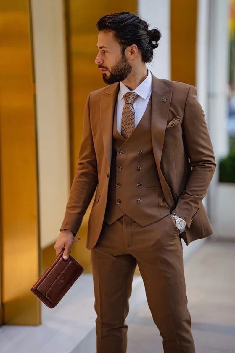 Stylish Designer Three Piece Brown Men Suit for Wedding, Engagement, Anniversary, Prom, wear and Grooms Men Suit Slim Fits, Party Wear