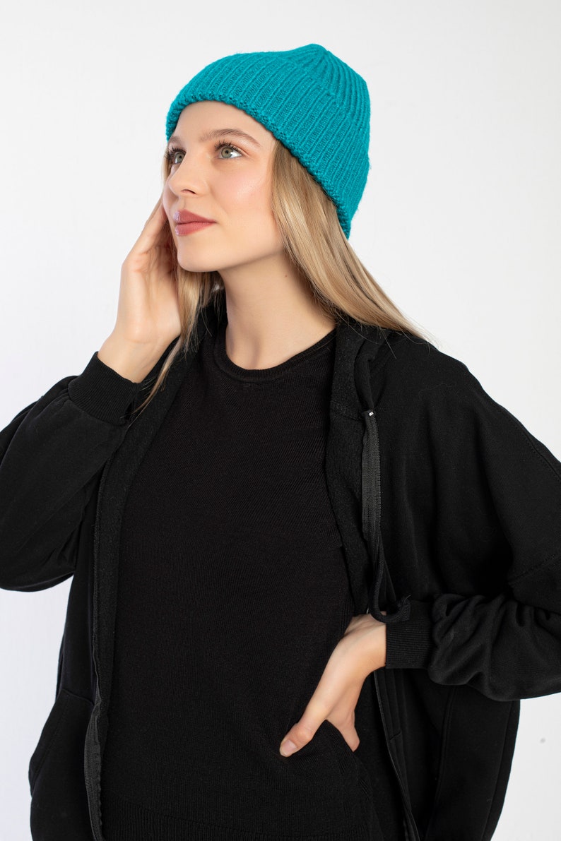 Teal Seamless Beanie Cap, Acrylic Unisex Beanie, Hatsquare Winter Beanie, Man Skull Cap, Cuffed Knit Beanie, Women Super Soft Beanie