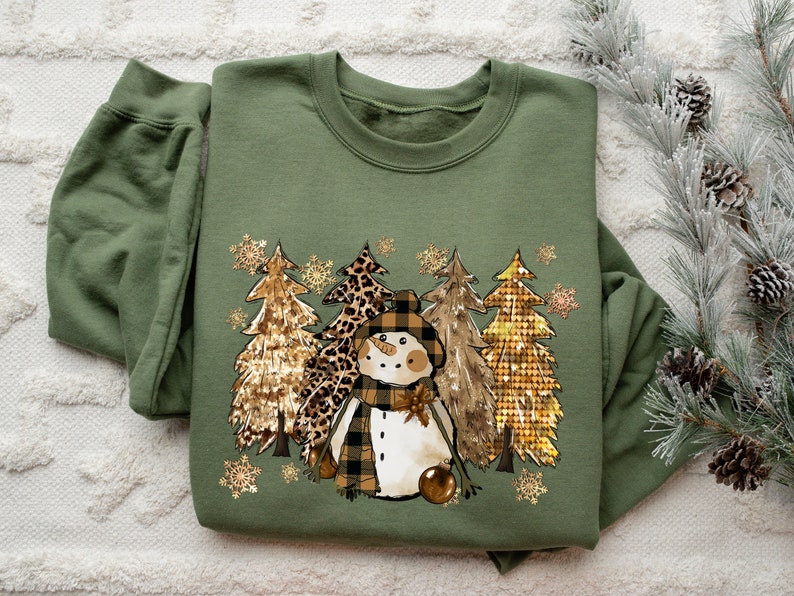 Christmas Sweatshirt, Christmas Sweater, Christmas Crewneck, Christmas Tree Sweatshirt, Holiday Sweaters for Women, Winter Sweatshirt