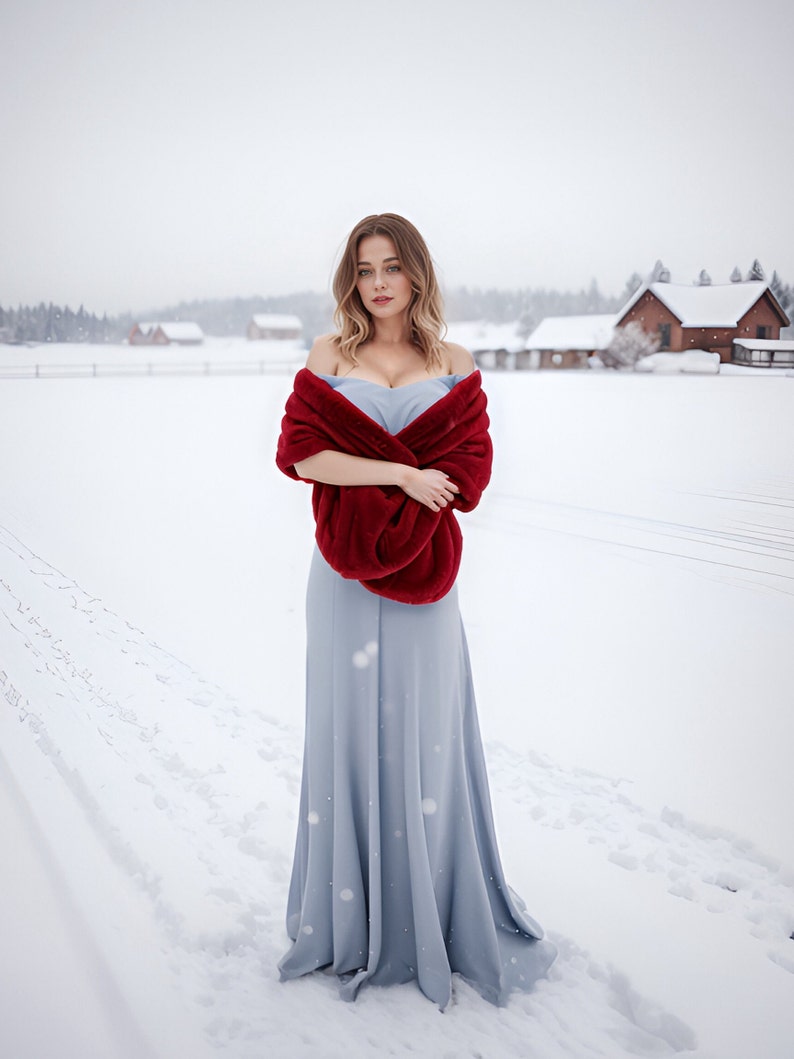 Burgundy / Wine Red faux fur bridal wrap, Bridal Faux Fur Stole Fur Shawl Cape, Bridesmaid Gift, Winter Wedding gift (Audrey Win05 )