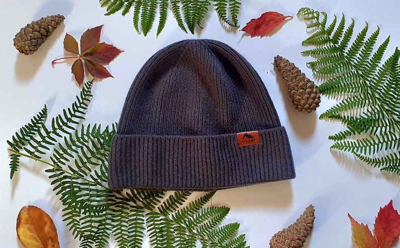 100% Merino Wool Beanie lightweight, Knit, Autumn, Winter hat, Men, Women, unisex, Breathable, insulated, moisture wicking, Warm, Cool, Soft