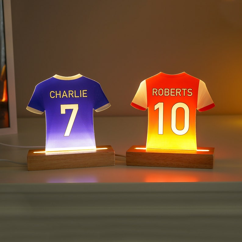 Personalised LED Football Shirt Lamp, Football Night Light Gift, Baby Gifts from Daddy, Birthday Gifts for Kids, Boys Bedroom Nursery Light