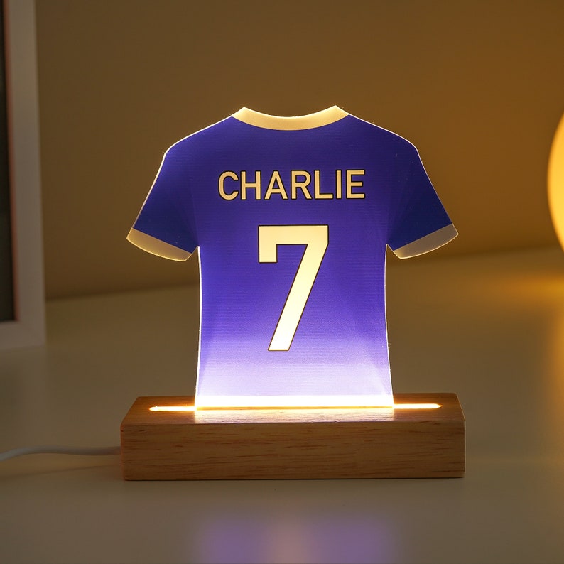 Personalised LED Football Shirt Lamp, Football Night Light Gift, Baby Gifts from Daddy, Birthday Gifts for Kids, Boys Bedroom Nursery Light