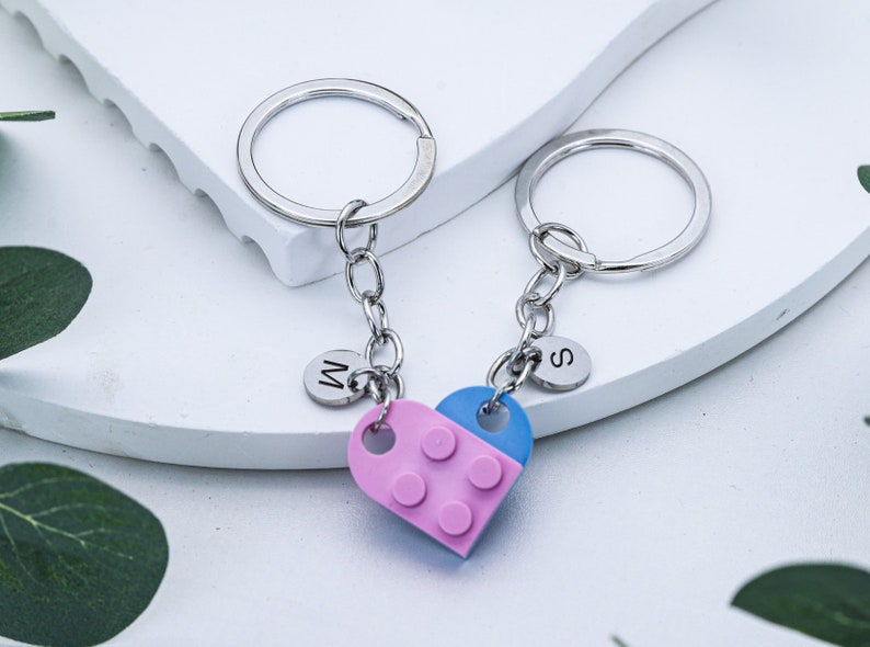 Personalized Initial Heart Keychain Set,Initials Matching keychains for her/ Friend/Couple ,Personalisation Couple Boyfriend Girlfriend Gift