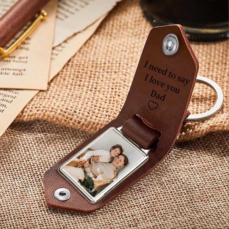 Personalized Mens Leather Keychain with Photo,Metal Tag Photo Keychain,Engraved key chain,Christmas Gifts for Dad,Anniversary Gifts for Him