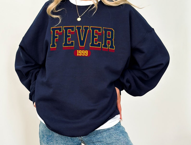 Indiana Fever Sweatshirt Women Vintage Caitlin Clark Retro Sweatshirt Men WNBA Indiana Fever Caitlin Clark Shirt Distressed Clark Shirt