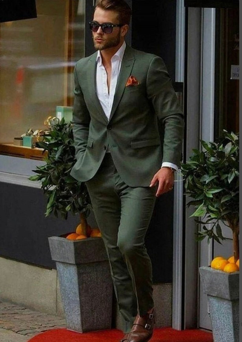 Menista Suit Classy Two Piece Green Mens Suit for Wedding, Engagement, Prom, Groom wear and Groomsmen Suits