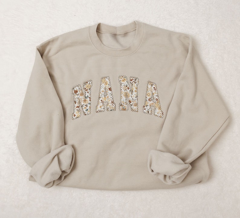 Personalized Nana Sweatshirt Gift | Personalized Embroidered Sweatshirt | Christmas Gift | Winter Apparel | Floral | Birthday Gift