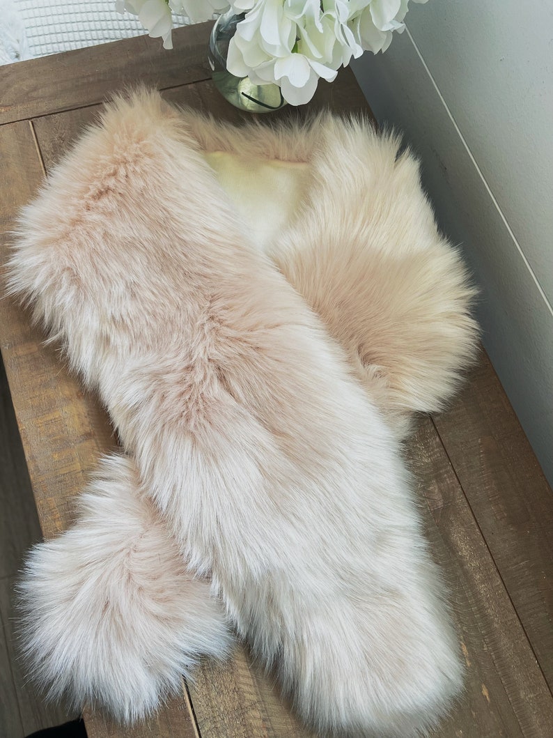 Faux Fur Scarf / Fur Scarf / Bridesmaid Gifts / Ivory Fur Scarf / Bridal Fur Scarf