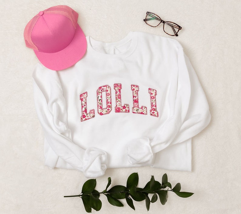 Personalized Nana Sweatshirt Gift | Personalized Embroidered Sweatshirt | Christmas Gift | Winter Apparel | Floral | Birthday Gift