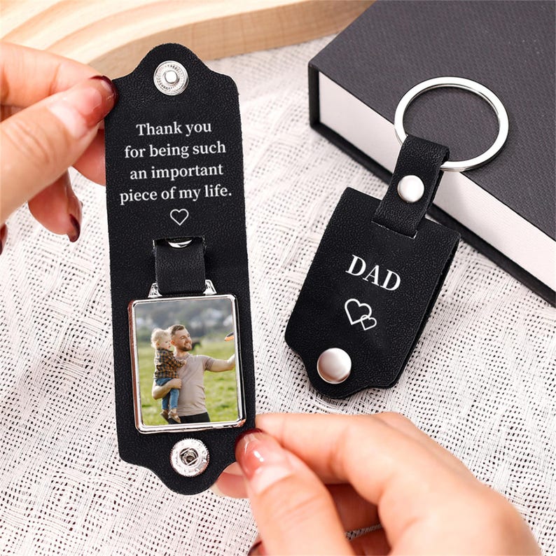 Personalized Mens Leather Keychain with Photo,Metal Tag Photo Keychain,Engraved key chain,Christmas Gifts for Dad,Anniversary Gifts for Him