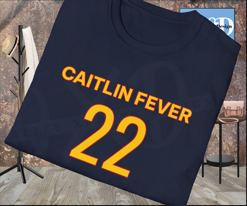 Youth Caitlin Clark, Fever Fan, Youth Heavy Blend Hooded Sweatshirt