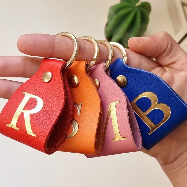 Personalized leather keychain with initial, Monogram leather keychain personalized, Custom keychain with initial, Gift for women,