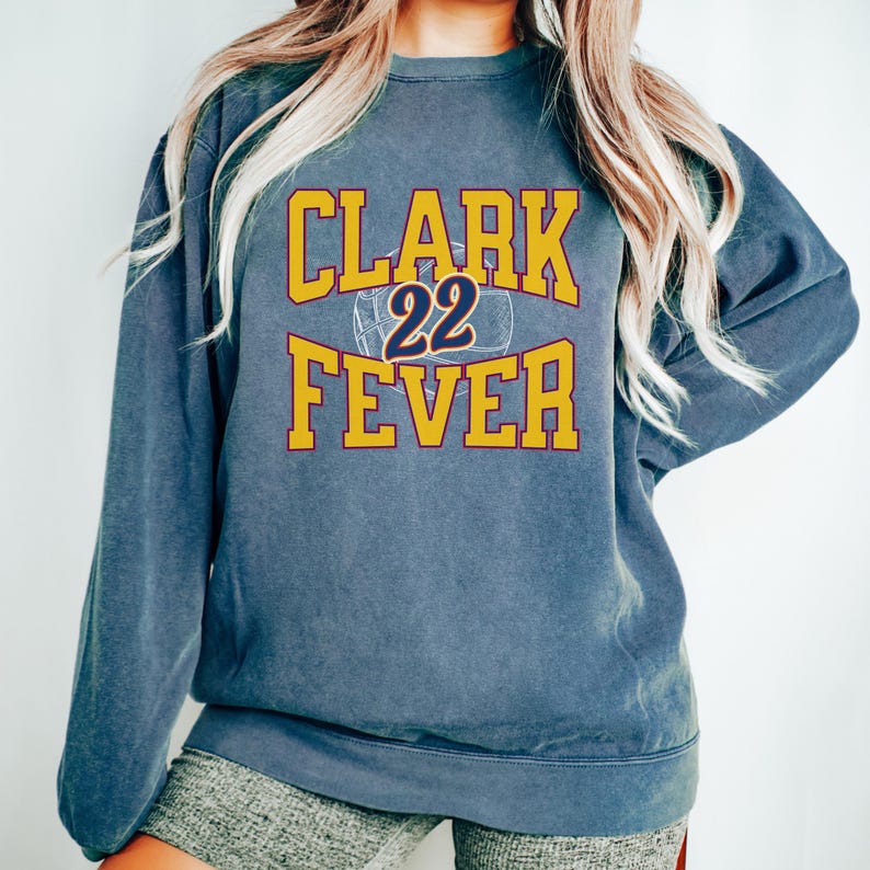 Caitlin Clark adult sweatshirt Comfort colors Caitlin Clark 22 Sweatshirt Caitlin Clark College Basketball Caitlin Clark 22 game day