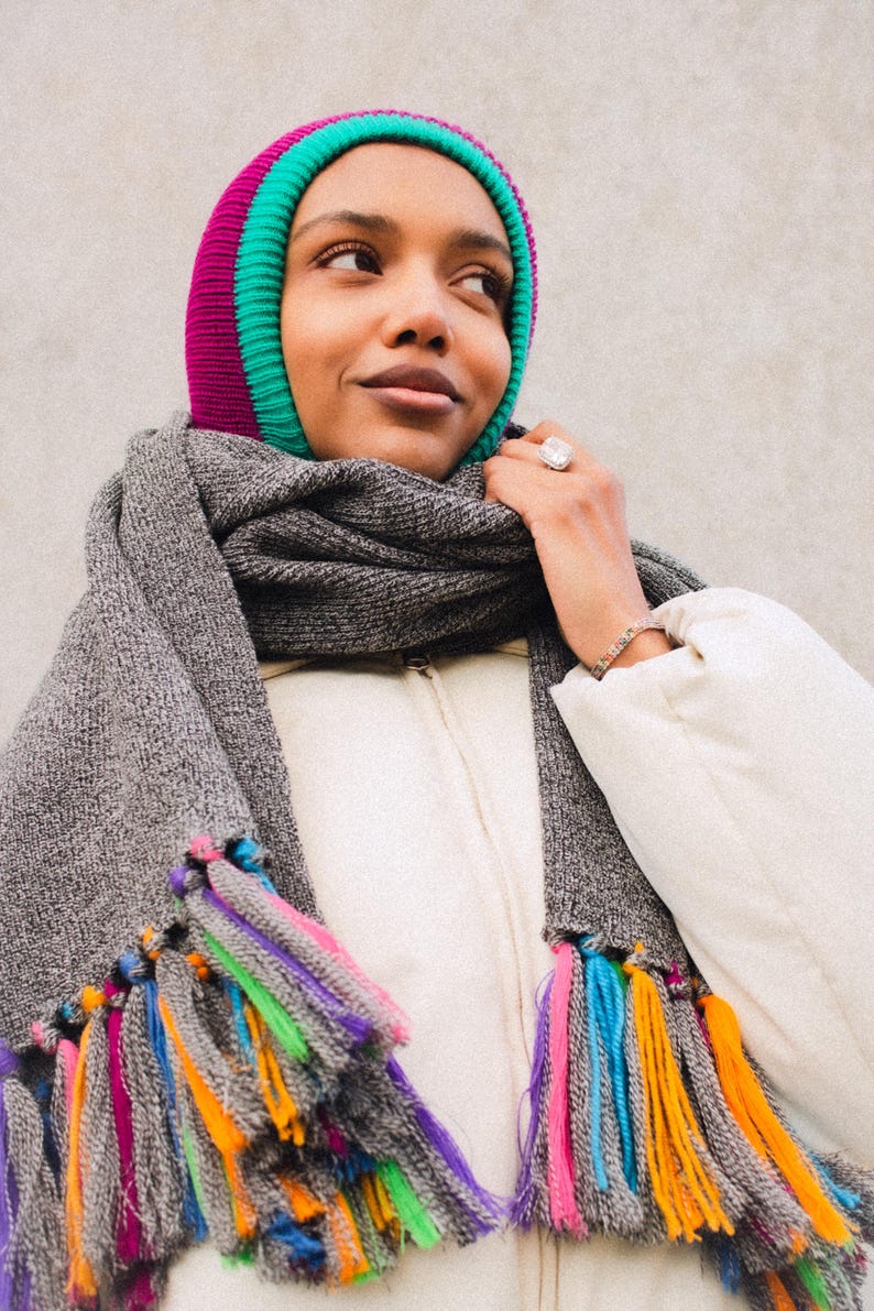 Merino wool oversized scarf in gray & multicolored tassels