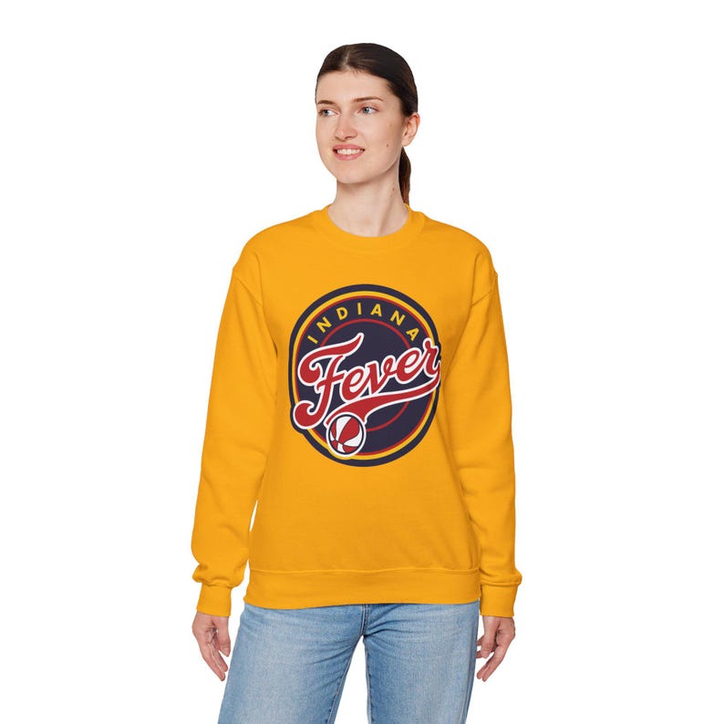 Indiana Fever Caitlin Clark Unisex Heavy Blend™ Crewneck Sweatshirt