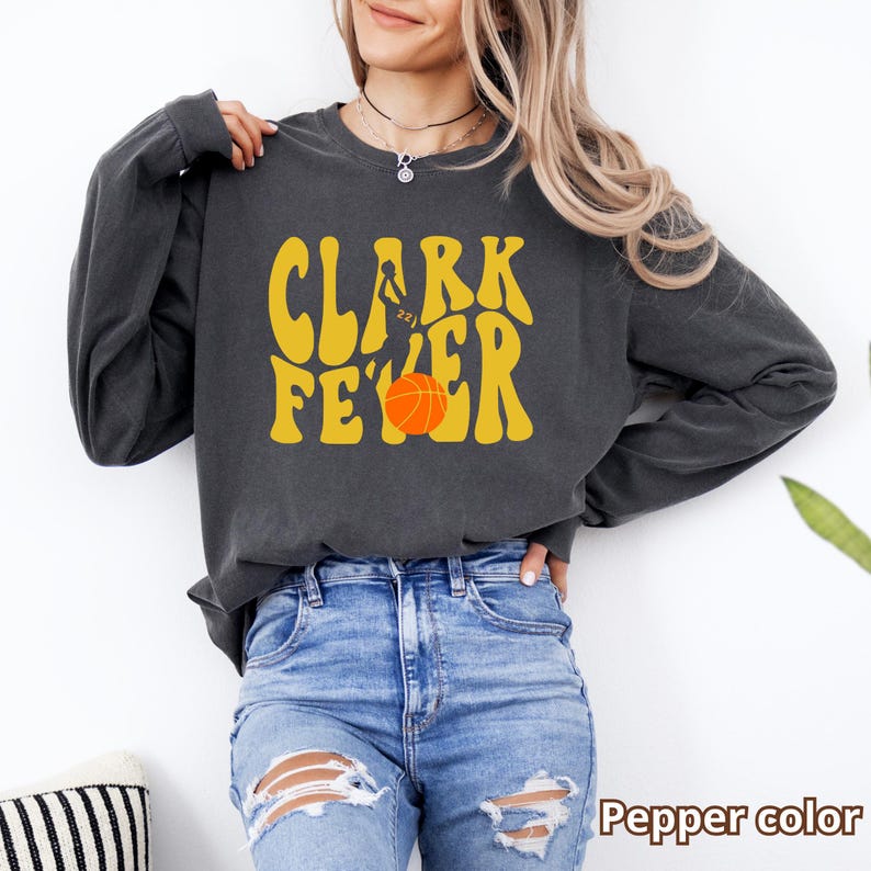 Caitlin clark 22 comfort color long sleeve tee, Caitlin Clark 22 Women Basketball Unisex Adult shirt, Caitlin Jersey Long Sleeve Tee